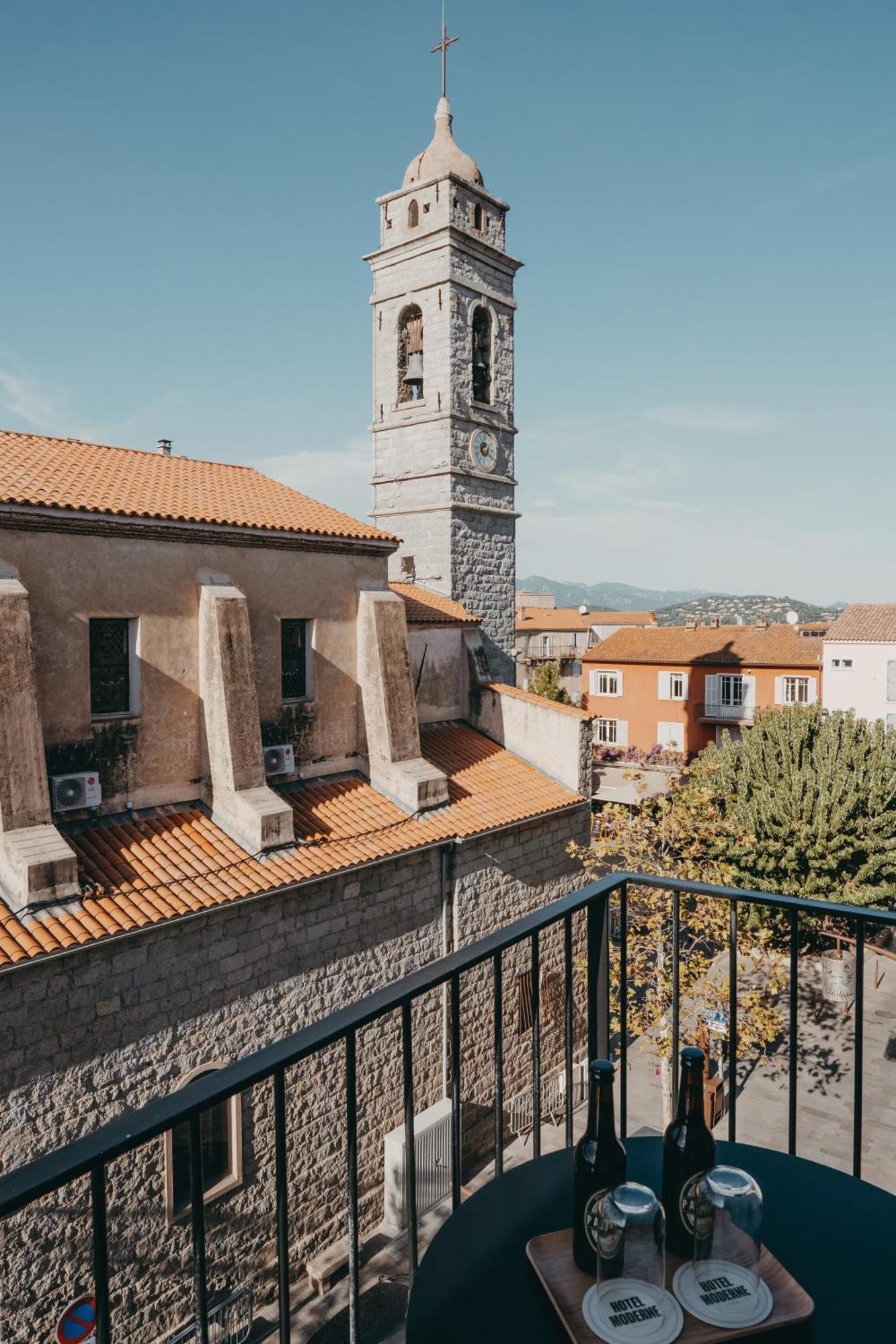 Moderne Porto-Vecchio (Corsica)